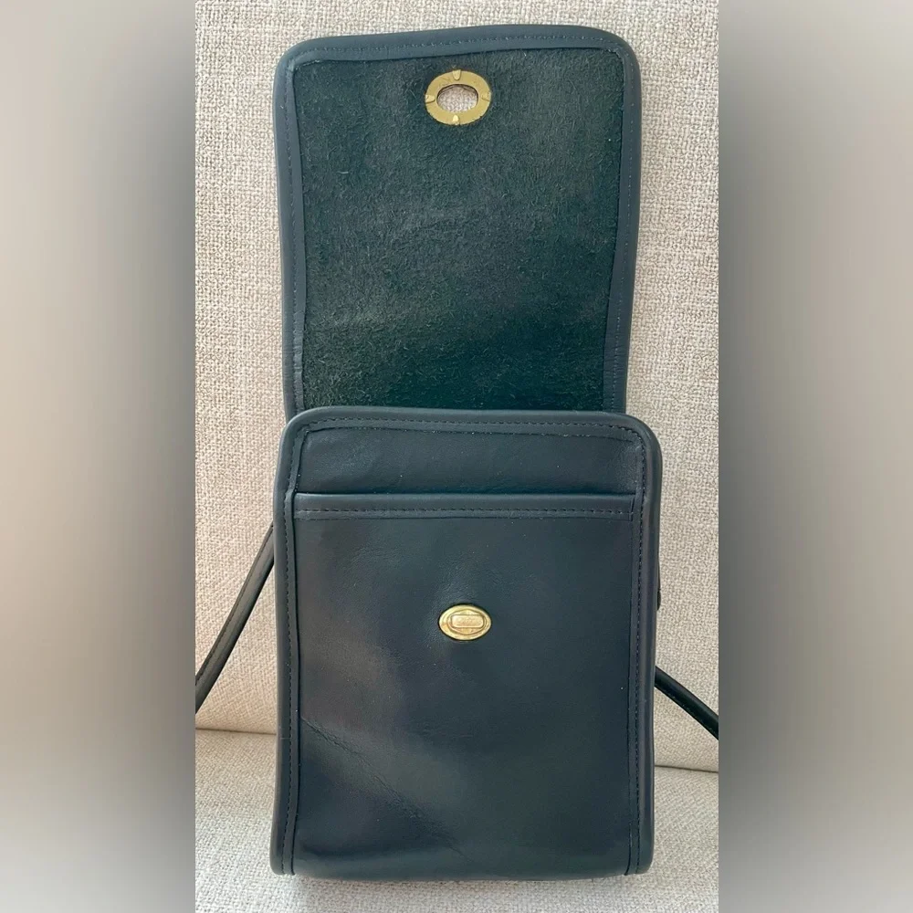 Vintage Coach Scooter Bag - Picture 3 of 11